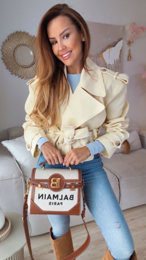 Krótki trencz Mango